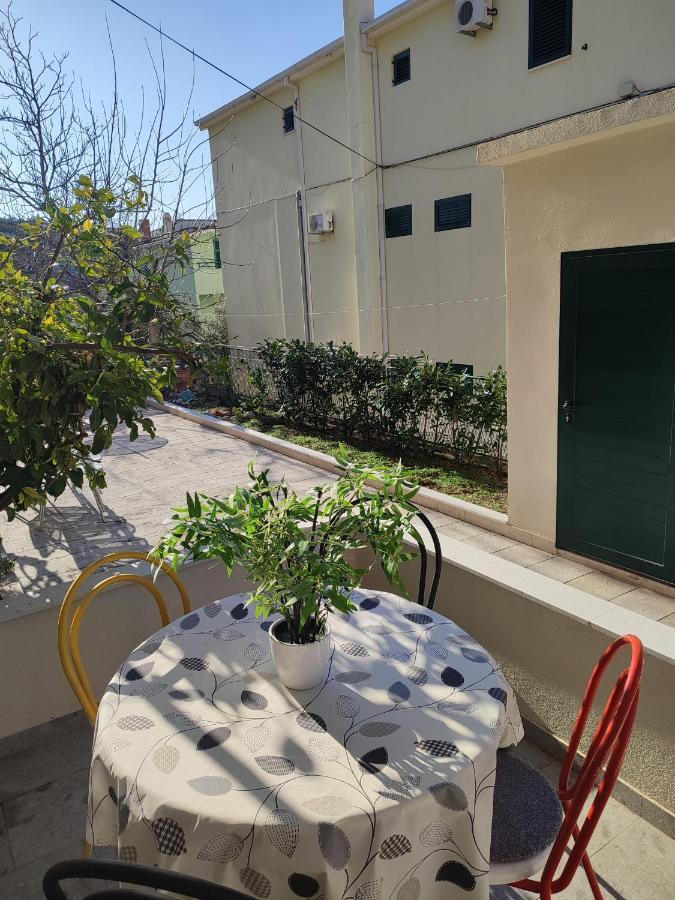 Apartments Lalic Tucepi Luaran gambar