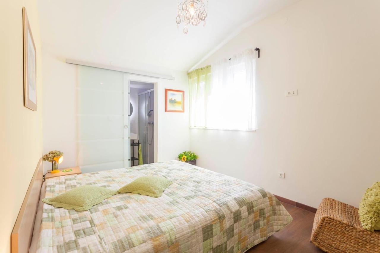 Apartments Lalic Tucepi Luaran gambar
